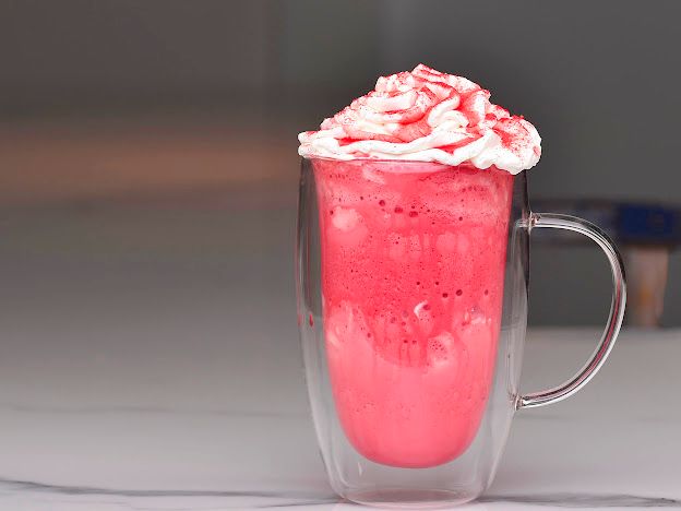 فراوله فرابيه - Strawberry Frappe